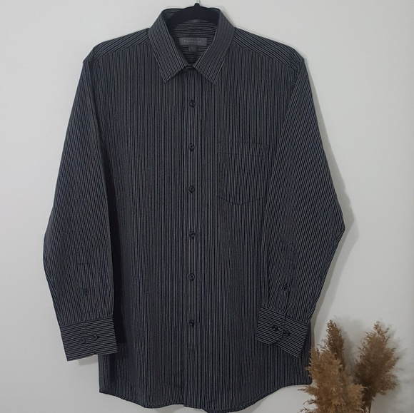 Protocol Other - Men's Button down Dress Shirt Black strips